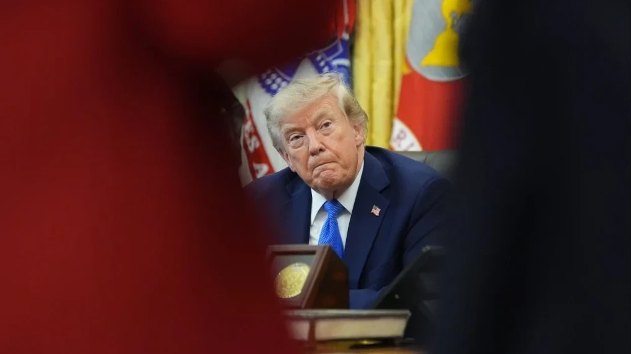 Trump vendos kusht të ri në bisedimet me Iranin: Të kompensojë dëmet për të vrarët dhe të plagosurit