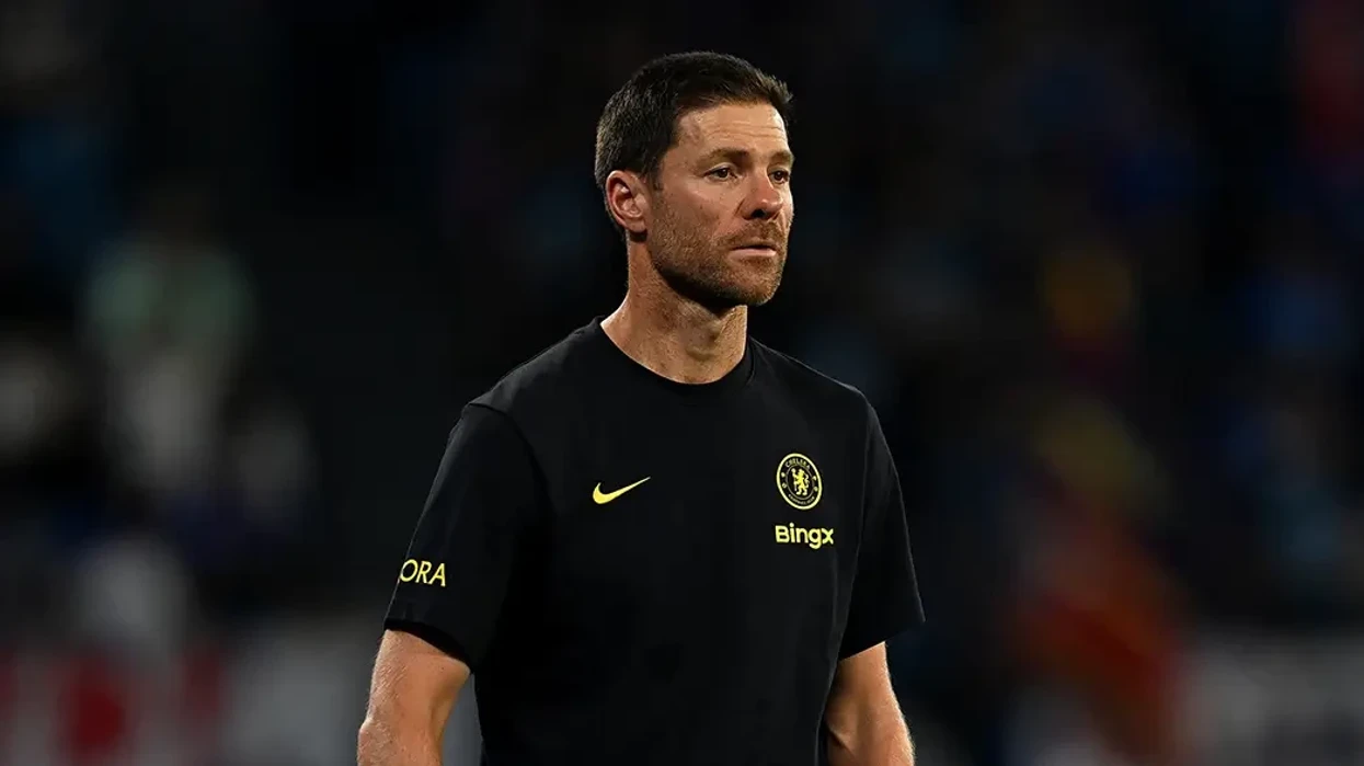 Chelseat i ofrohet mundësia të nënshkruajë me yllin e Arsenalit