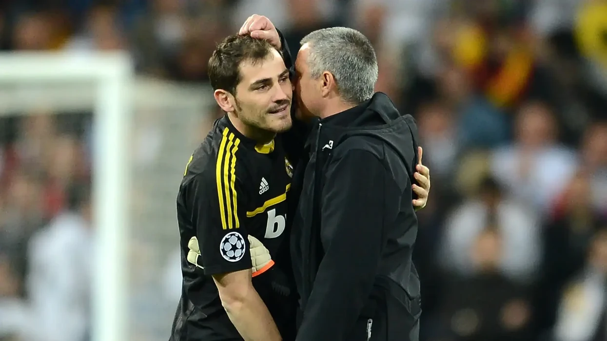 Dokumentari në Netflix zbulon arsyen, si u shkatërrua marrëdhënia mes Casillas dhe Mourinhos pas telefonatës me Xavin