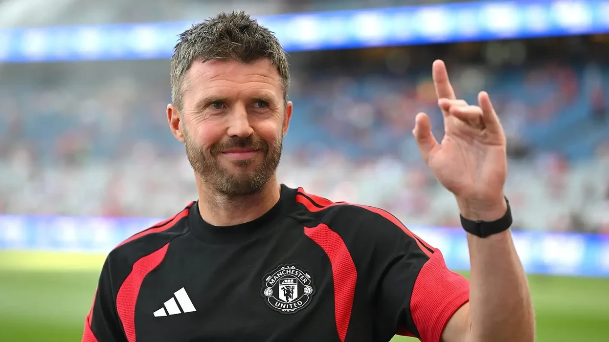 Man Utd pranon një klauzolë të veçantë për të lejuar largimin e lojtarit të padëshiruar
