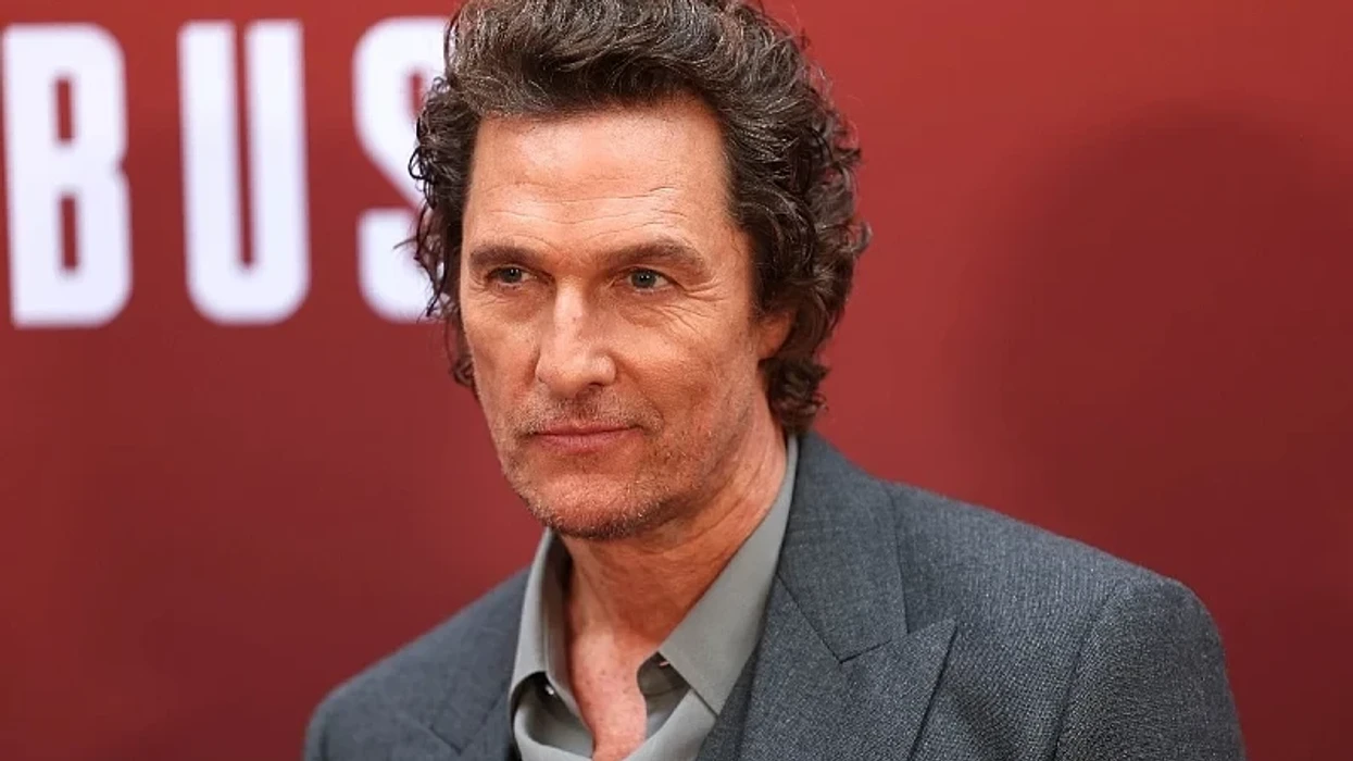 Matthew McConaughey zbulon se cila komedi romantike e "shpëtoi" në kufi: Më në fund më lanë të shkoja