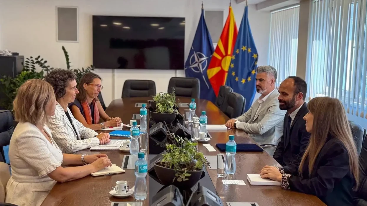 Shasivari – Miller: Prioriteti ynë është interesi më i mirë i fëmijës, në përputhje me Konventën për të Drejtat e Fëmijës