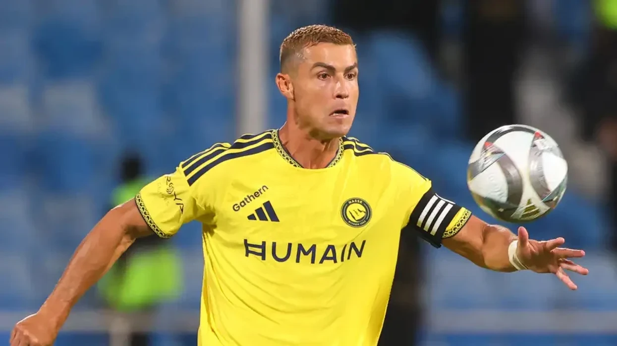 Rikthimi i Ronaldos nuk mund të ishte më spektakolar – shënon gol sapo futet në fushë