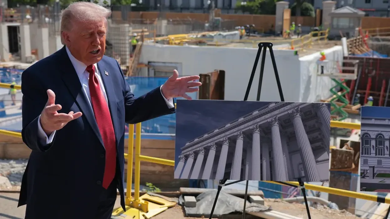 Gjykata Supreme vendos në favor të Trumpit për projektin 400 milionë dollarësh Gjykata Supreme vendos në favor të Trumpit për projektin 400 milionë dollarësh