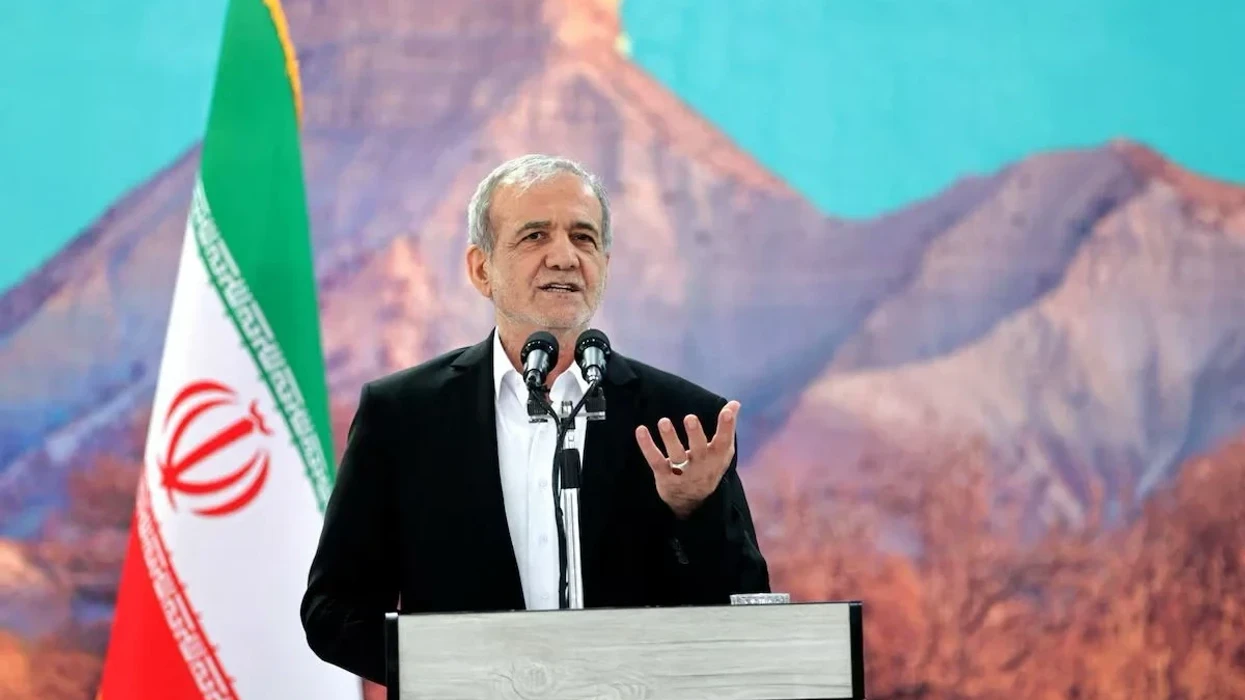 Presidenti i Iranit: Nuk mund të luftojmë përgjithmonë