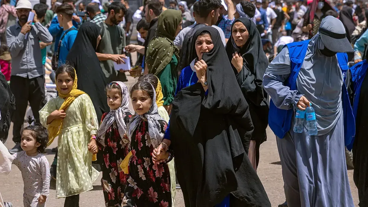 Çfarë nuk mund të bësh në Afganistan nëse je vajzë, e re apo grua e rritur? Çfarë nuk mund të bësh në Afganistan nëse je vajzë, e re apo grua e rritur?