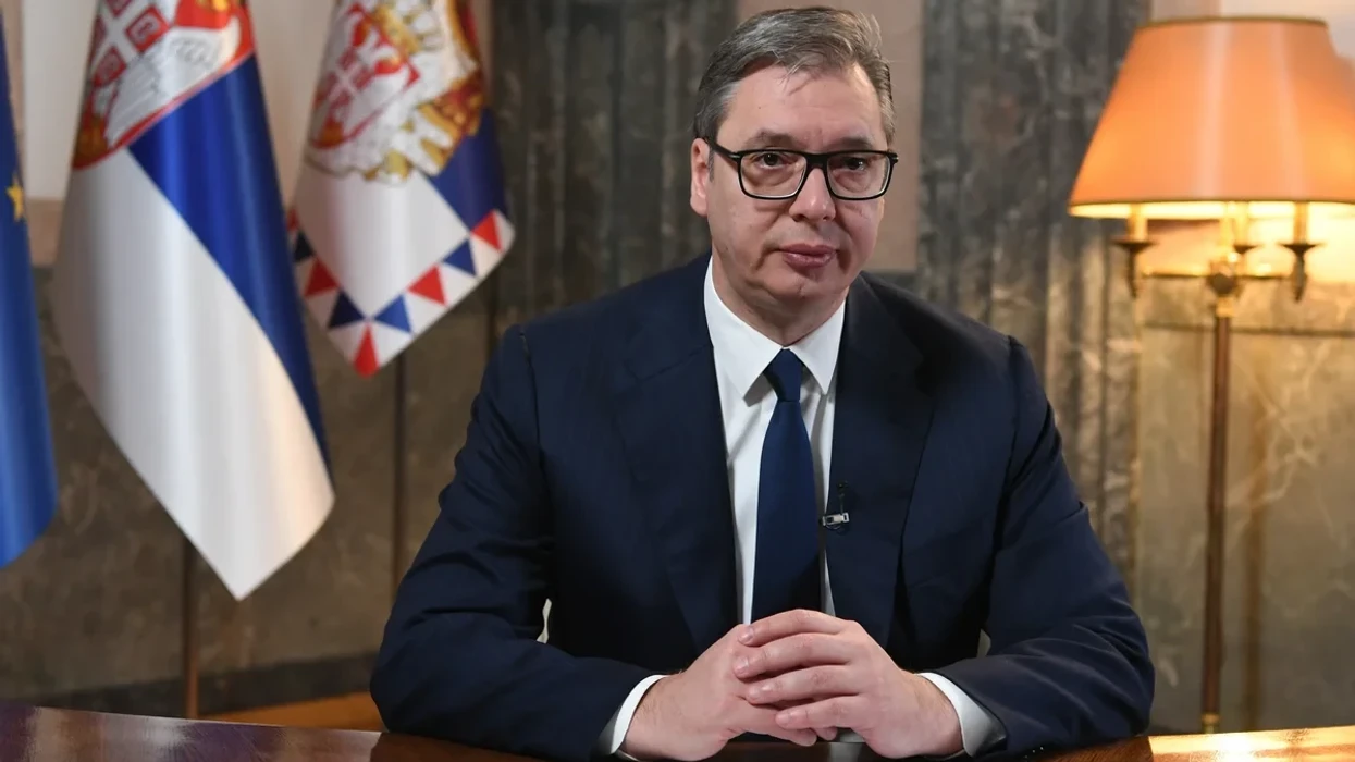 Ligjvënësit amerikanë shtojnë presionin ndaj presidentit serb ndërsa zgjedhjet afrohen