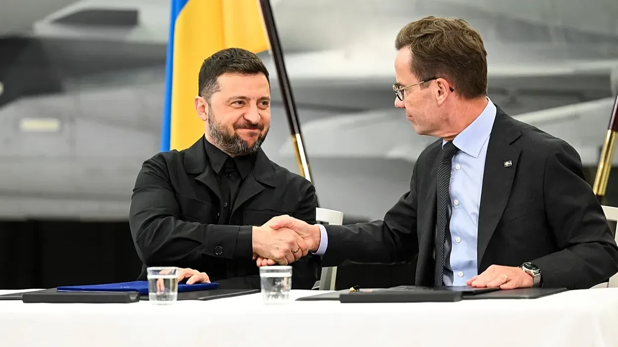 Katër vende të BE-së kërkojnë mënyra të reja për të përdorur asetet e ngrira ruse për Ukrainën Katër vende të BE-së kërkojnë mënyra të reja për të përdorur asetet e ngrira ruse për Ukrainën