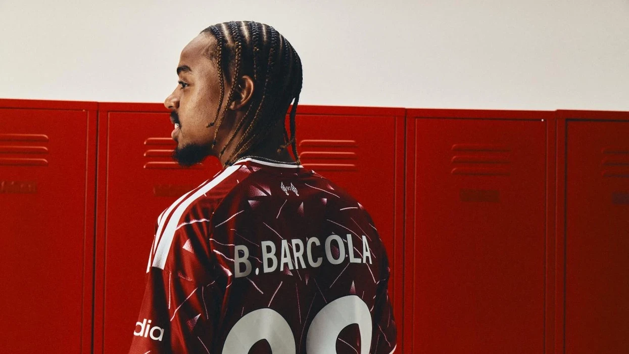 Liverpooli zyrtarizon goditjen e madhe, Barcola transferohet nga PSG për 124 milionë euro