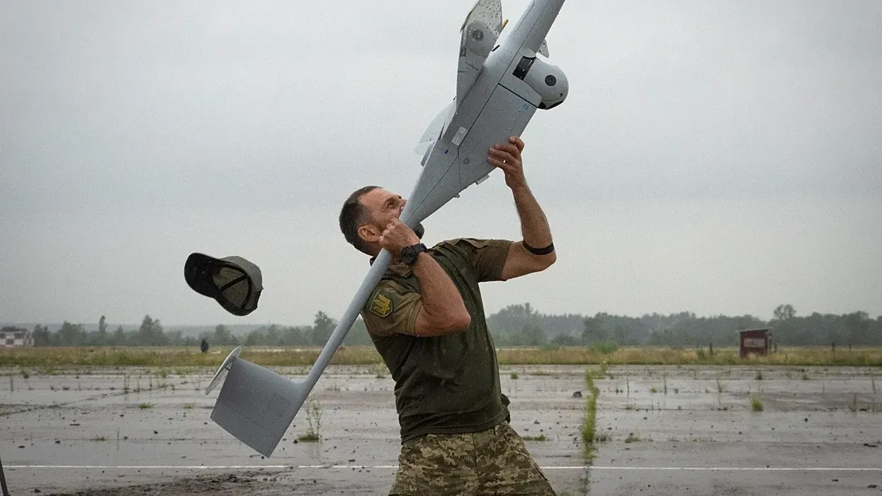 Polonia nis hetim për terrorizëm pas zjarrit në fabrikën e prodhimit të dronëve Polonia nis hetim për terrorizëm pas zjarrit në fabrikën e prodhimit të dronëve