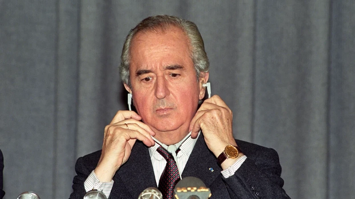 Ndahet nga jeta në moshën 97-vjeçare ish-kryeministri francez Édouard Balladur