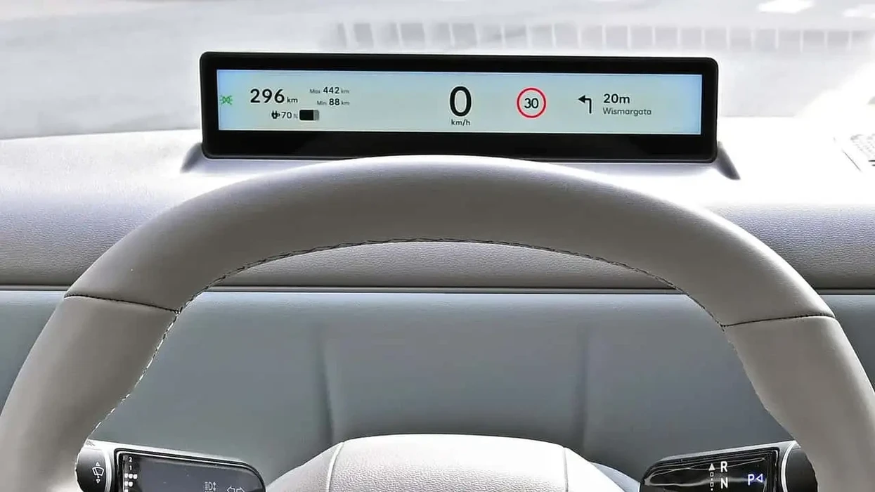 Makina pa panel instrumentesh? Hyundai e ofron, por vetëm me pagesë shtesë