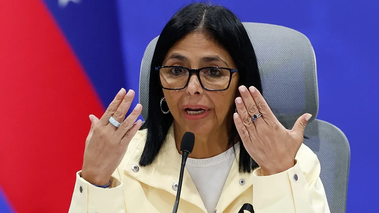 Venezuela i dorëzon SHBA-së kontrollin mbi një të pestën e naftës së vendit
