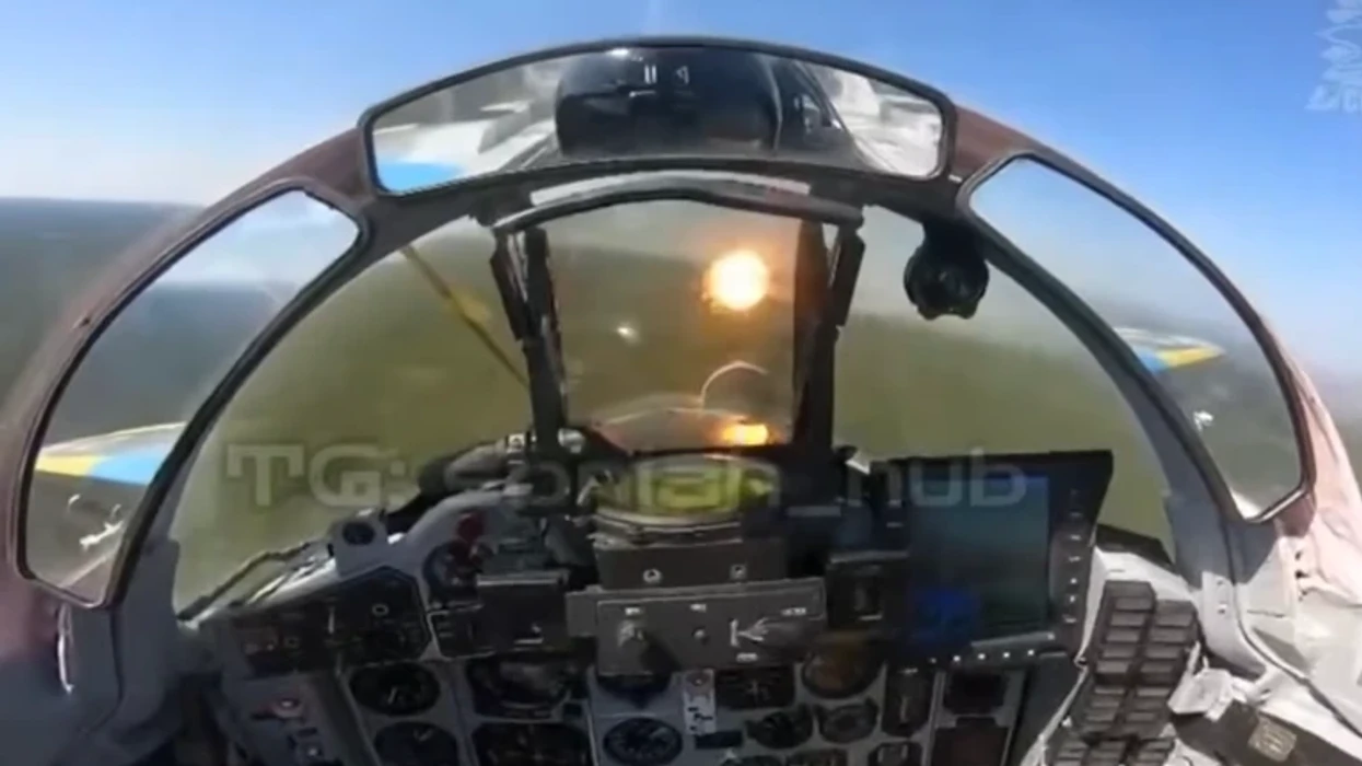 Ukrainian MiG shoots down modern Russian missile with old missile