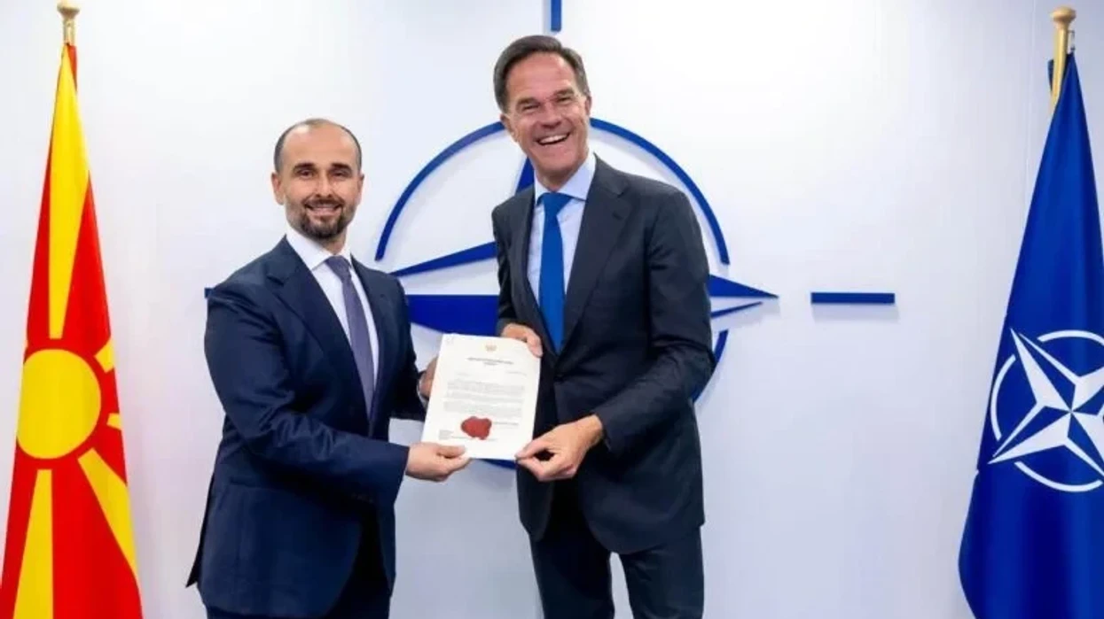 Murtezani dorëzon letrat kredenciale te Sekretari i Përgjithshëm i NATO-s, Mark Rutte