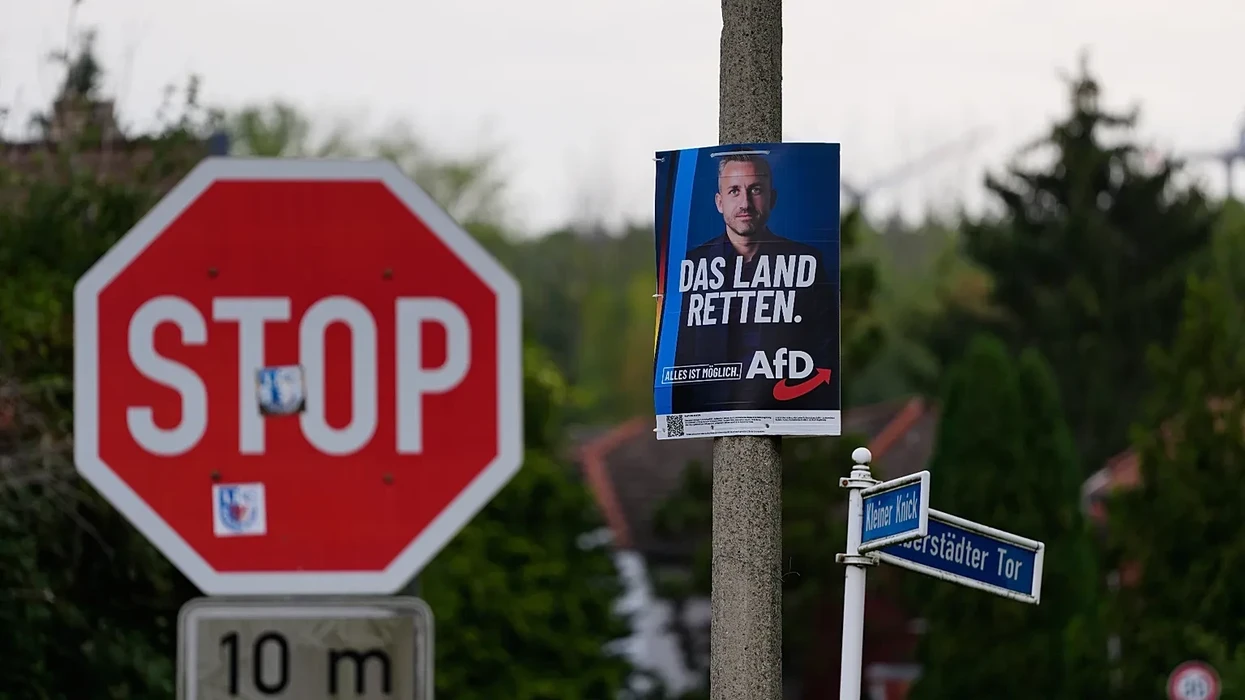 Hapen qendrat e votimit në Saksoni-Anhalt, ndërsa AfD parashikohet të fitojë zgjedhjet shtetërore