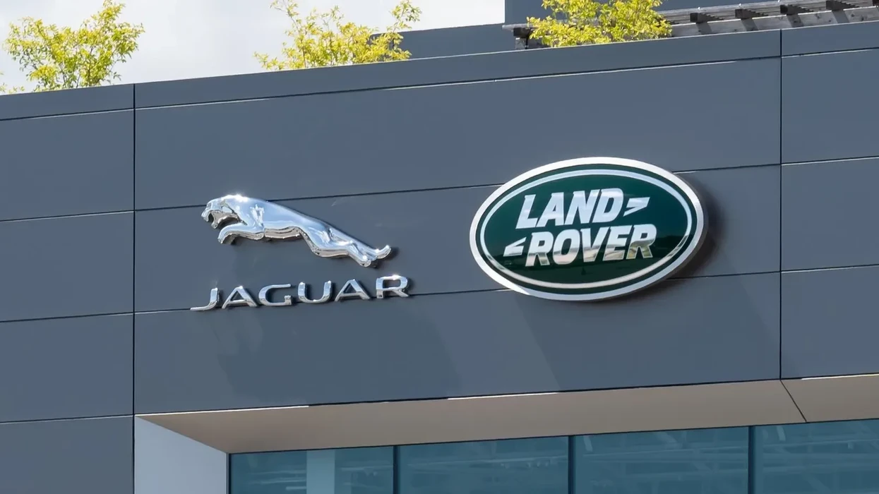 Jaguar Land Rover nis shkurtime, në rrezik deri në 4 mijë vende pune