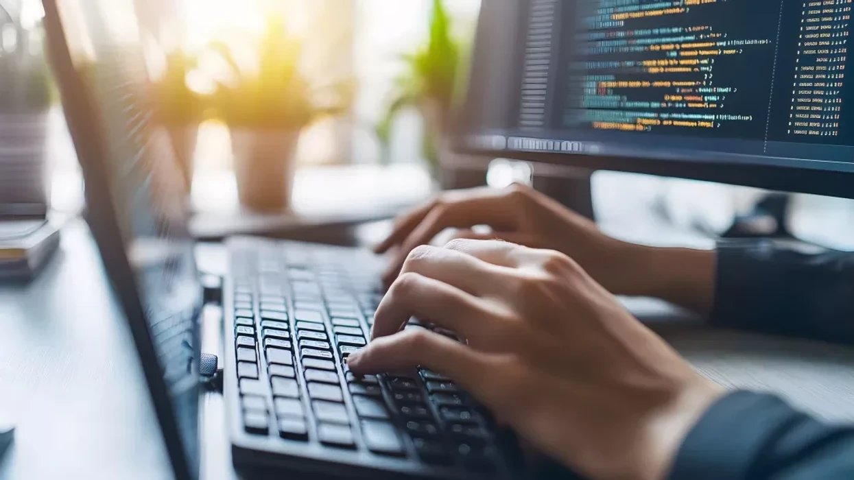“Të shkruarit e kodit ka marrë fund” - inxhinieri i Microsoft shpjegon si AI po ndryshon programimin