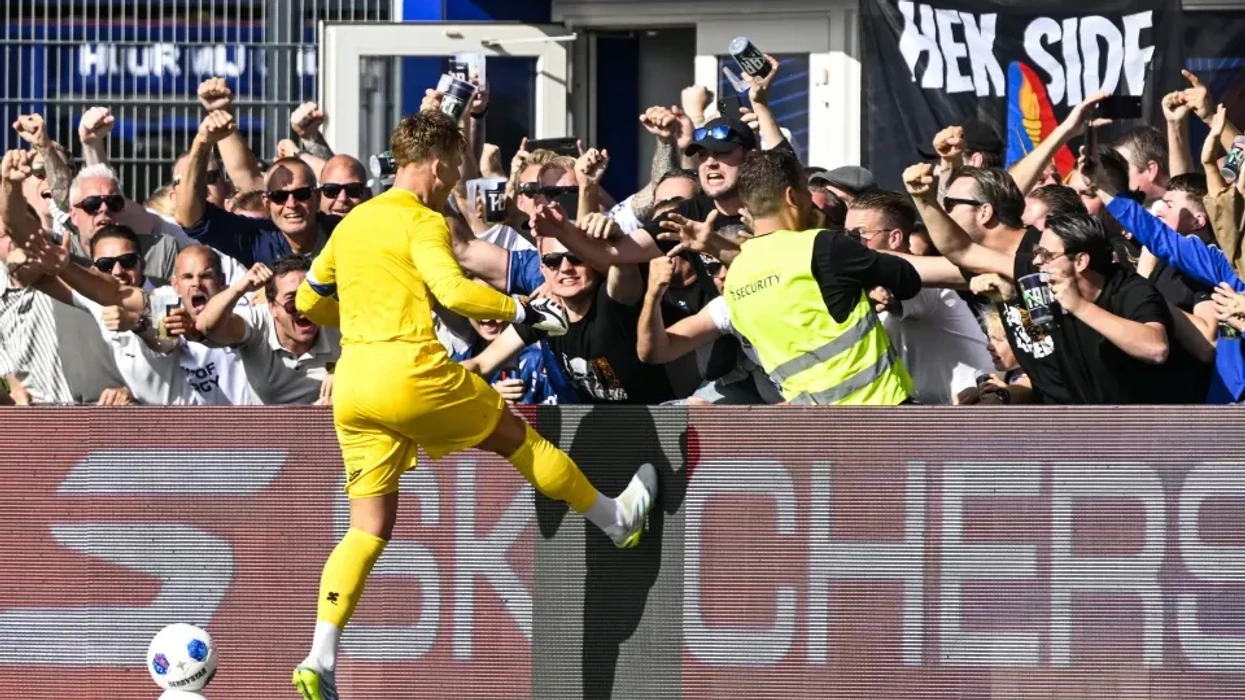 Ronald Koeman Jr shkruan histori, portieri holandez shënoi dy gola brenda një ndeshje në Eredivisie