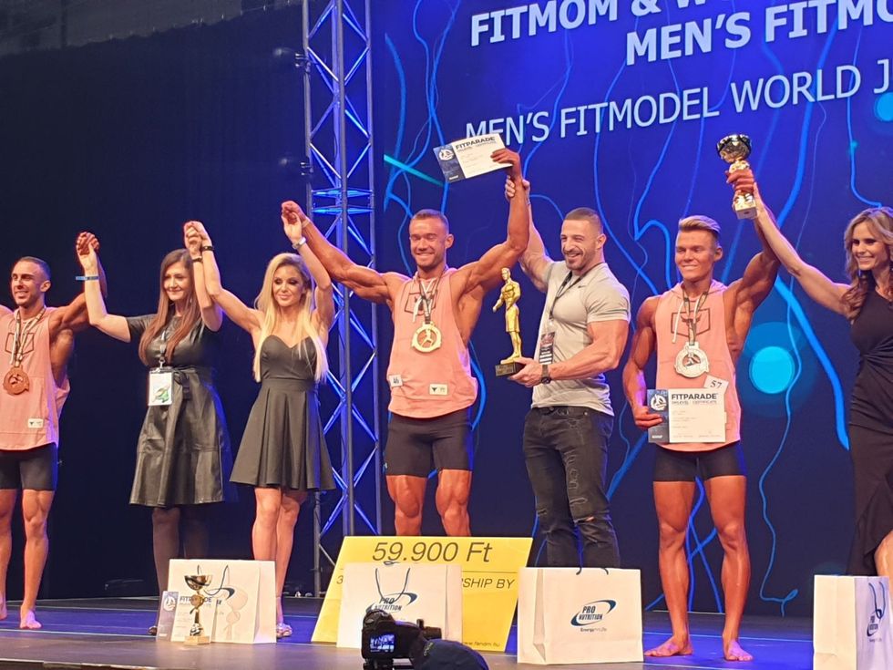 IMG 0f723c13cf2545dd8c7e928319d90c15 V