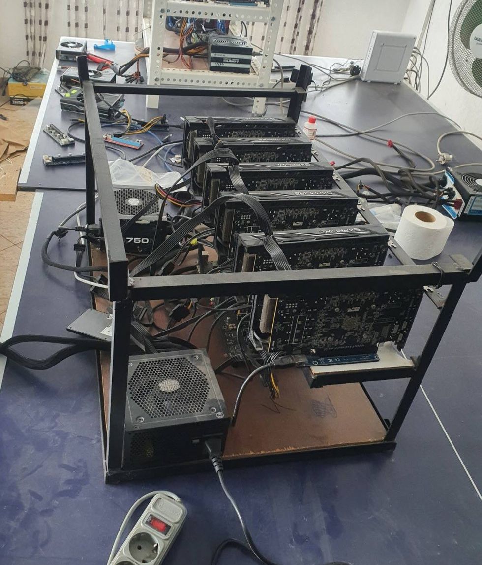 IMG 63cc76dd9cec1ceddaa9a107cd7d2e04 V 1