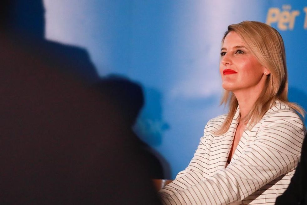 IMG 7b3fe4959a0369d0b2087fec19392ffd V