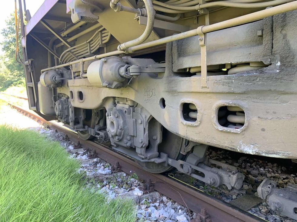 IMG a2e996c15f634b8be284d57dd525a652 V