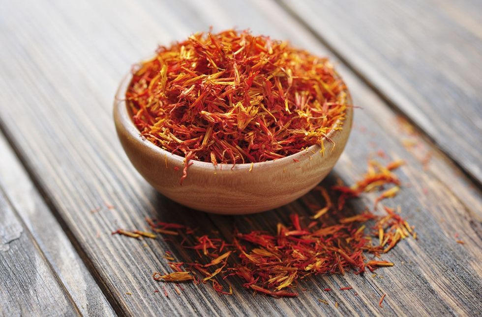 img azafran autentico hd