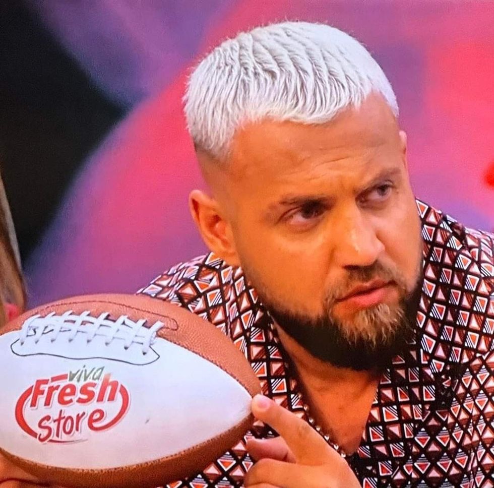 IMG bcbc3b3b1110072c73b699e36caf7275 V