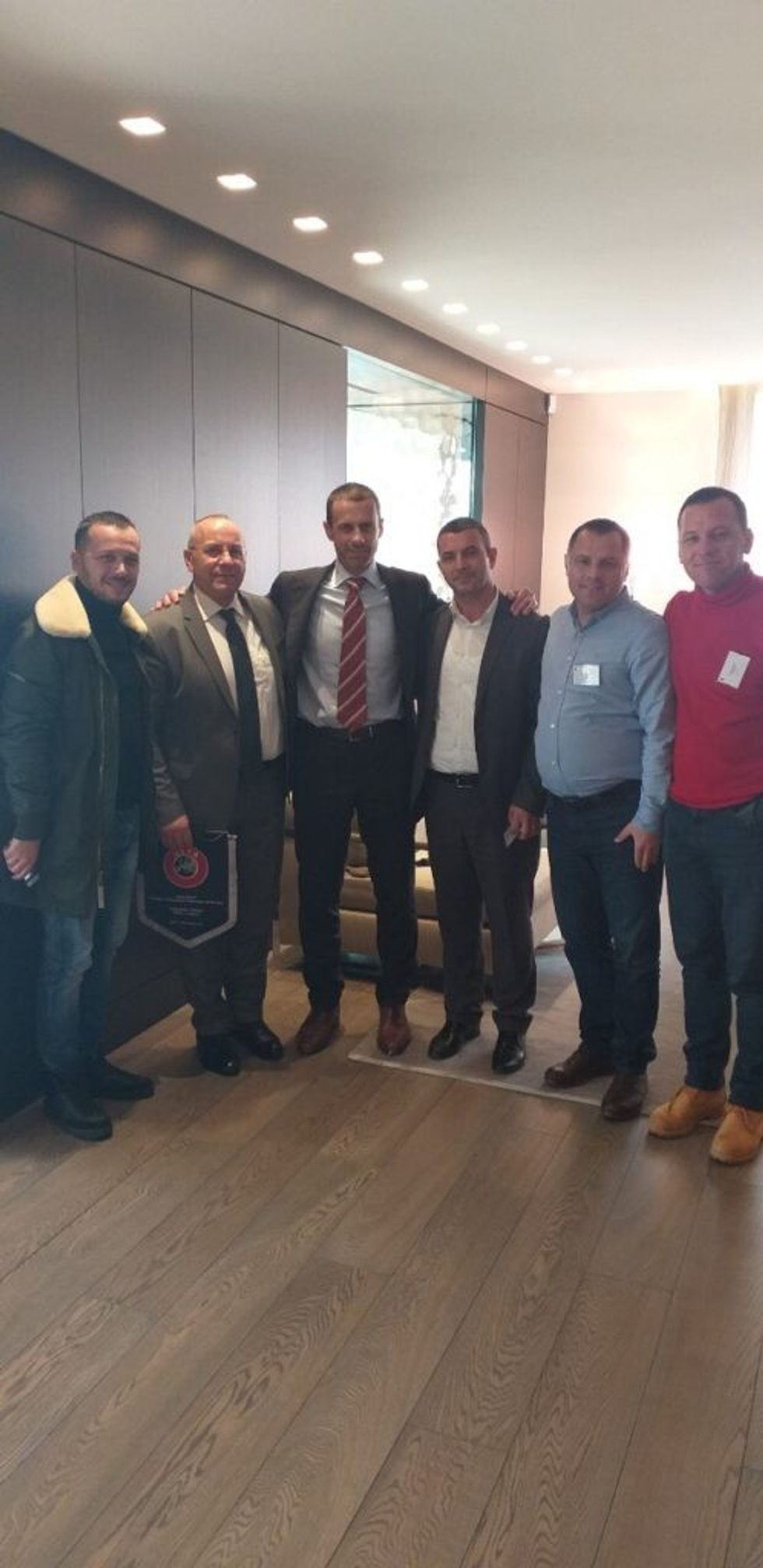 IMG bfad161b5137bd669b7ffbf7a634dc1f V