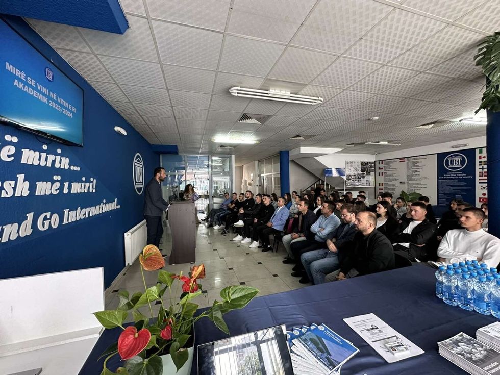 IMG e8f09bd081e2d055c18d13a352447589 V 1