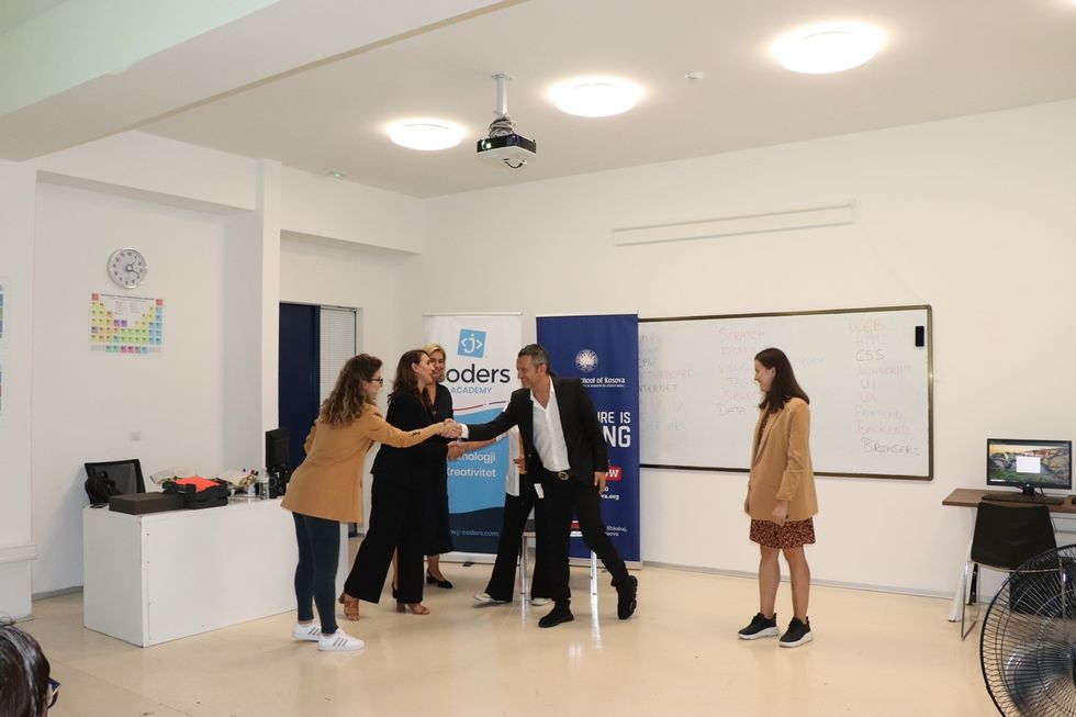 IMG fb8756b91e03f60ac3aa276b778a03f3 V