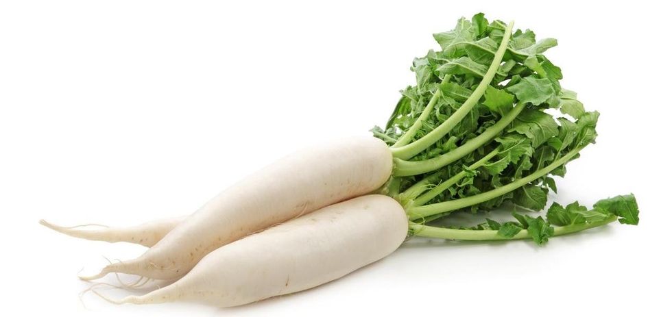 img the health benefits of the daikon radish 11854 orig
