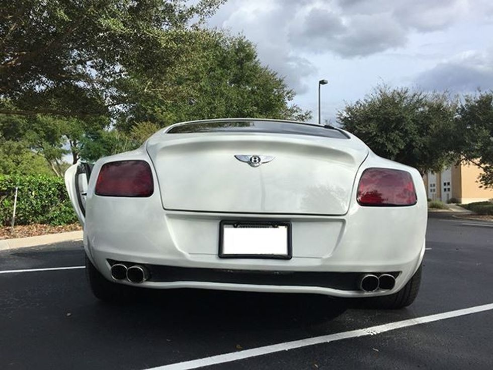 Imitohet Bentley Continental kushton gjashte here me lire se origjinali foto 6
