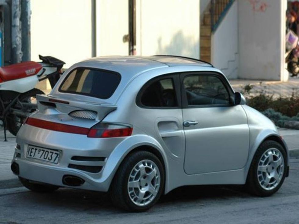 Improvizimi i çuditshëm në Ford 500 që të duket sikur Porsche 911 Turbo foto 2