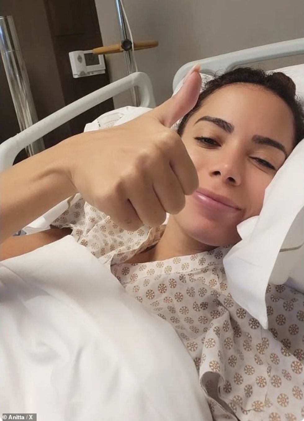 In addition to hitting the stage, the 31-year-old Brazilian songstress — who performed with Madonna in Rio de Janeiro — also sat down for an interview and opened up about her past health struggles