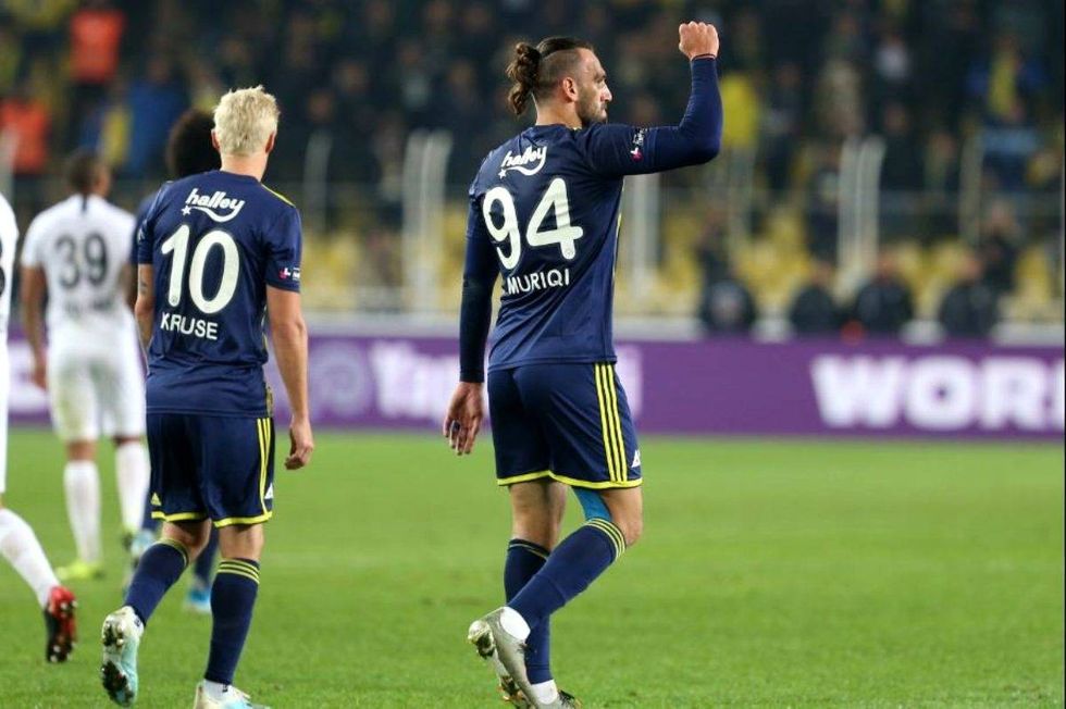 ingilizler cildirdi f bahceli yildiza 140 milyon 12706775 8255 amp