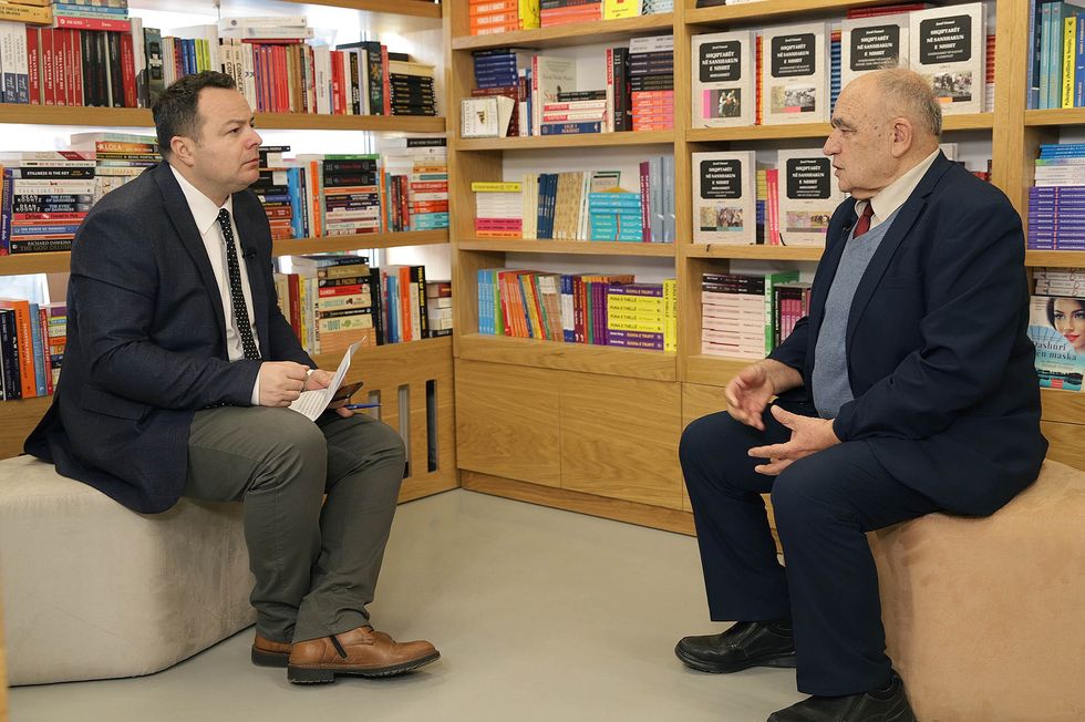 Interviste Jusuf Osmani Shqiptaret ne Sanxhakun e Nishit foto Ridvan Slivova 9