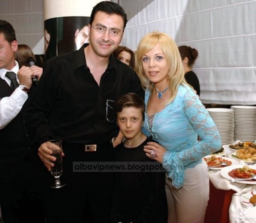 Inva Mula- Pirro Qako