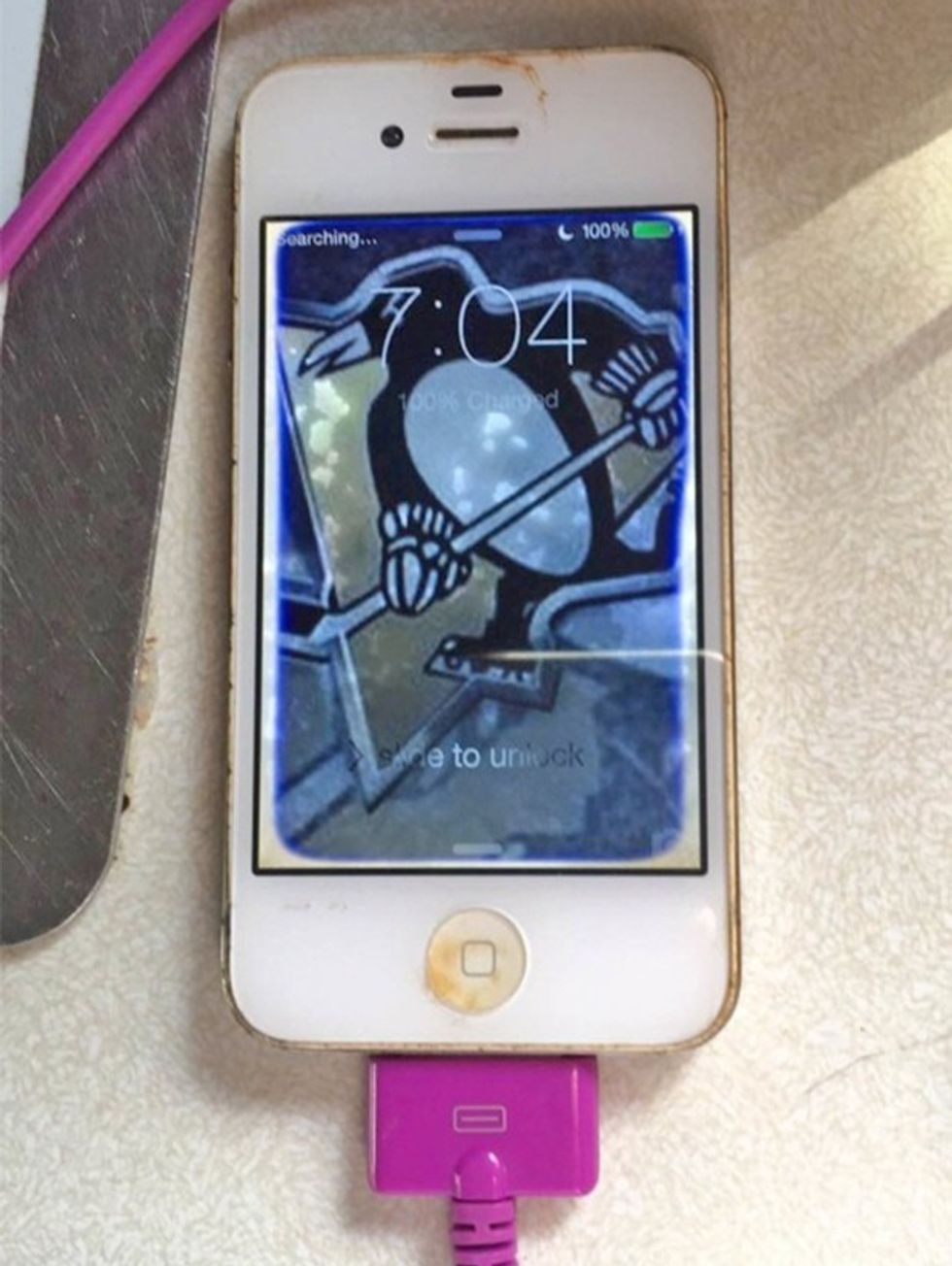 iPhone i pastruar dhe me bateri të mbushur