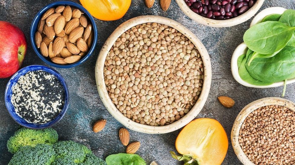 iron food vegetables seeds spinach ingredients header 1