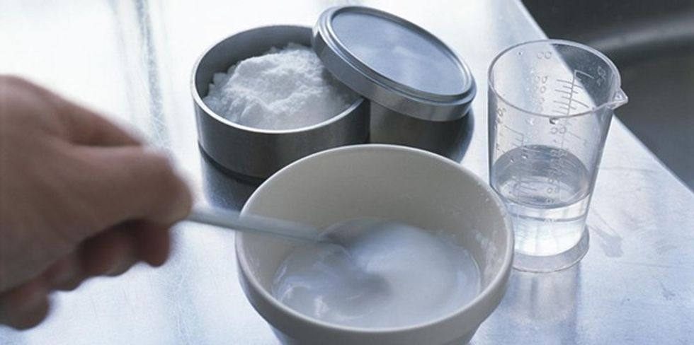 is-baking-soda-the-same-as-bicarbonate-of-soda_f265b6d5e32dbaae