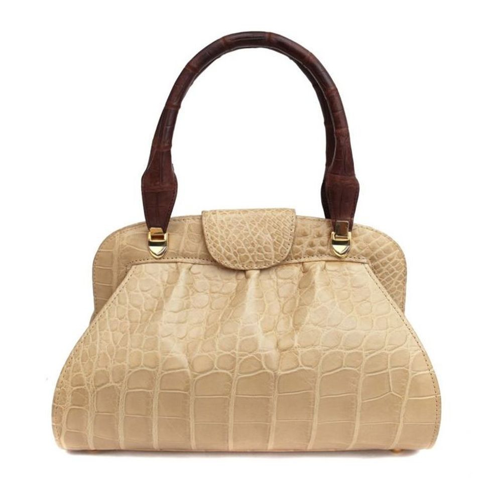 isabella 1 1596014582