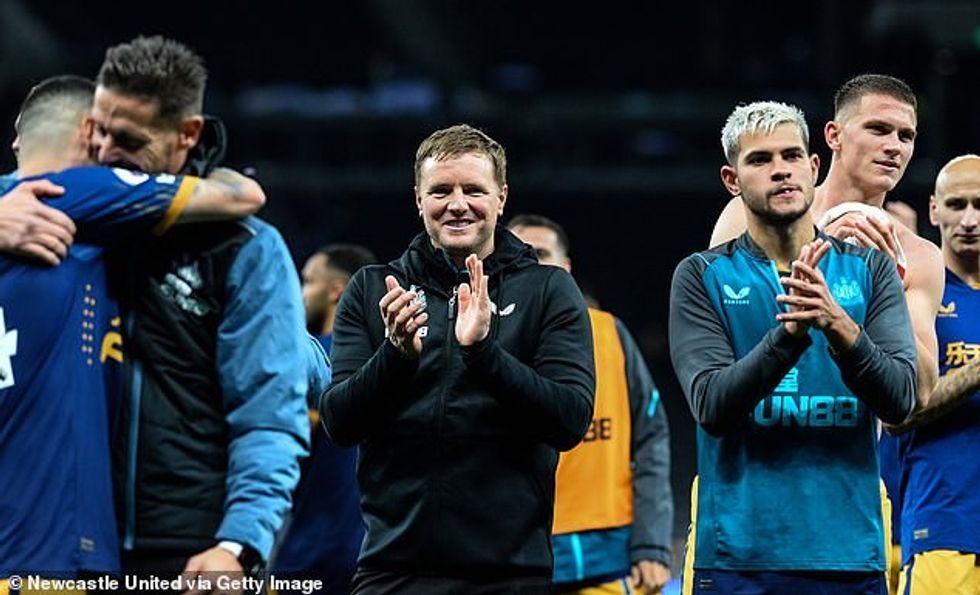 Ish-trajneri i Bournemouth ka zhvilluar gjithashtu një frymë të shkëlqyer ekipore në ekipin e parë