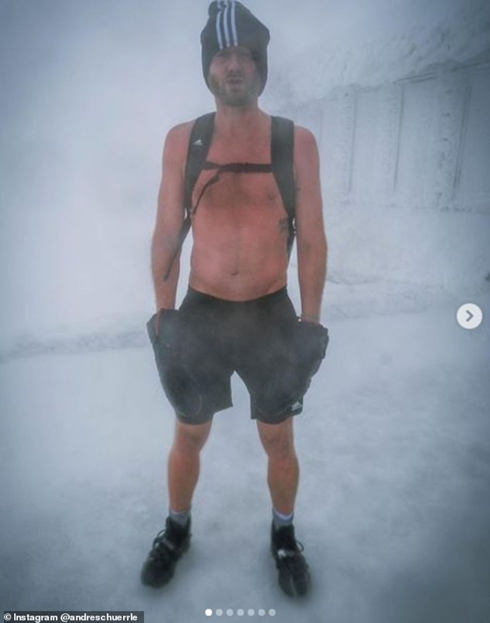 Ish-ylli i Chelseat dhe fituesi i Kupës së Botës, Andre Schurrle, u përball me sfidën e Iceman Challenge