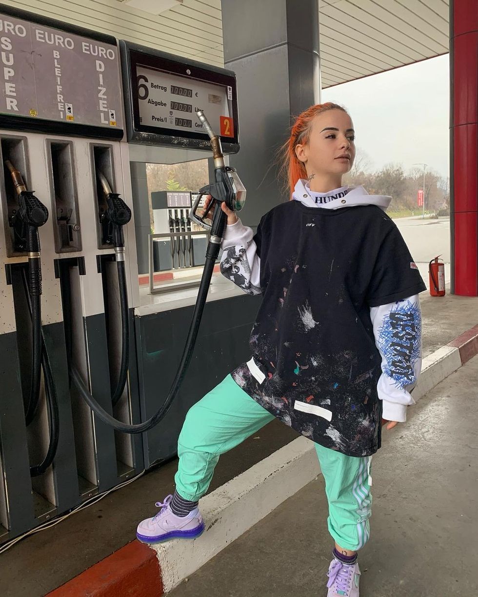 isyourgirlrina 128194014 398806681234388 2243457235042802656 n