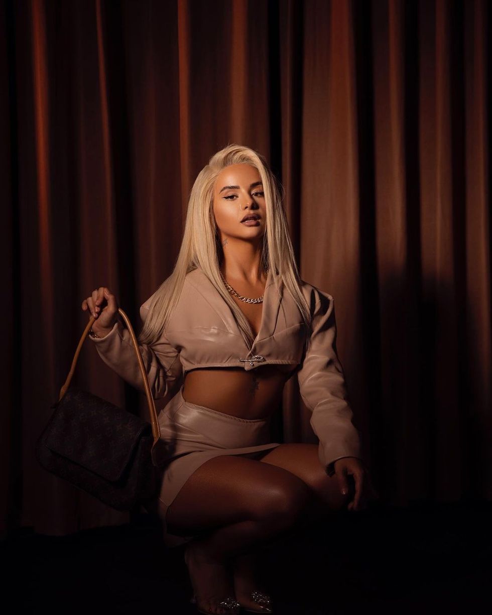 isyourgirlrina 242803770 410025383981279 8190526074067755636 n