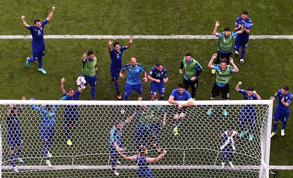 Italy+v+Spain+Round+16+UEFA+Euro+2016+7X-dPuekxcfx