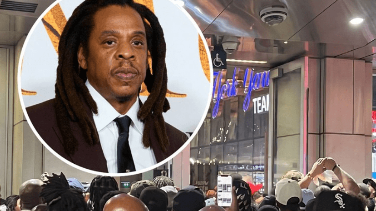 Panik në koncertin e Jay Z - fansat humbën ndjenjat dhe kërkuan ndihmë mjekësore Panik në koncertin e Jay Z - fansat humbën ndjenjat dhe kërkuan ndihmë mjekësore
