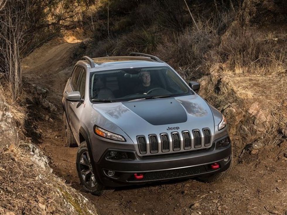 Jeep tregon pamjen e përparme që do ta ketë Cherokee i ri foto 3